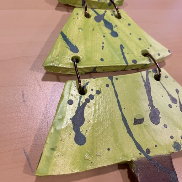 Handmade ceramic hanging Christmas tree - Picture 5 of 6